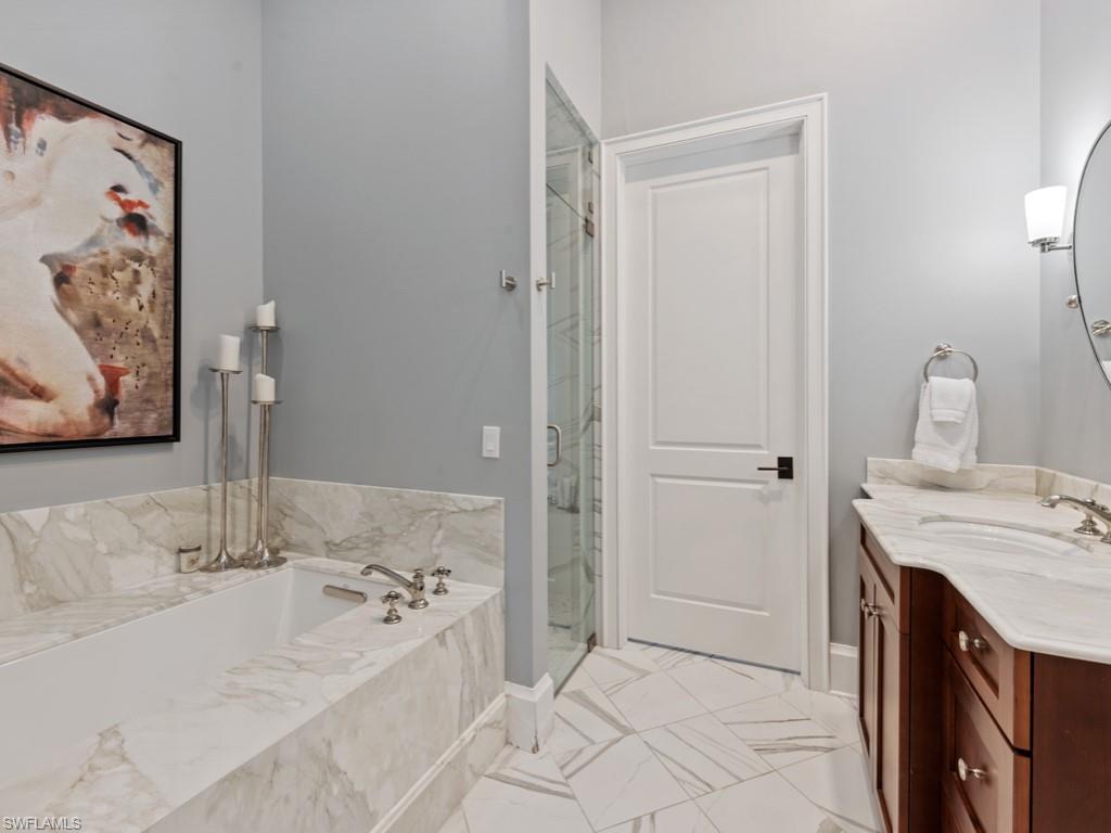 MARCO ISLAND - Residential