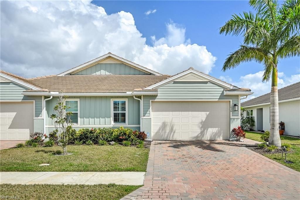 Photo of 1036 Tranquil Brook DR, NAPLES, FL 34114 (MLS # 226010301)