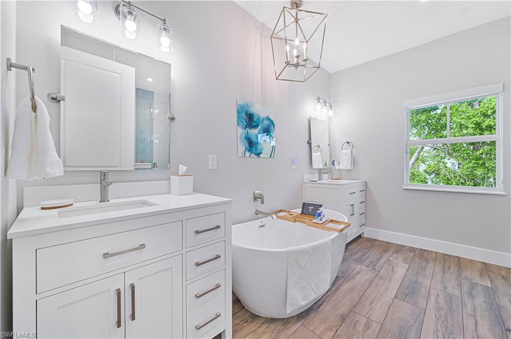 SOUTH CAPERS - Residential