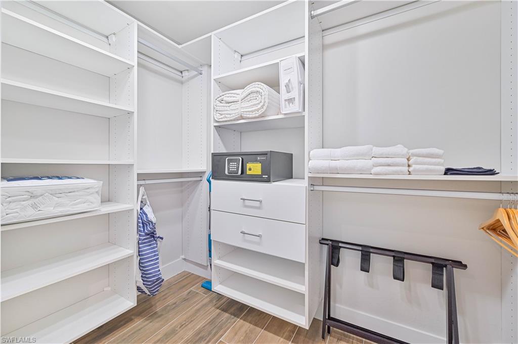 SOUTH CAPERS - Residential