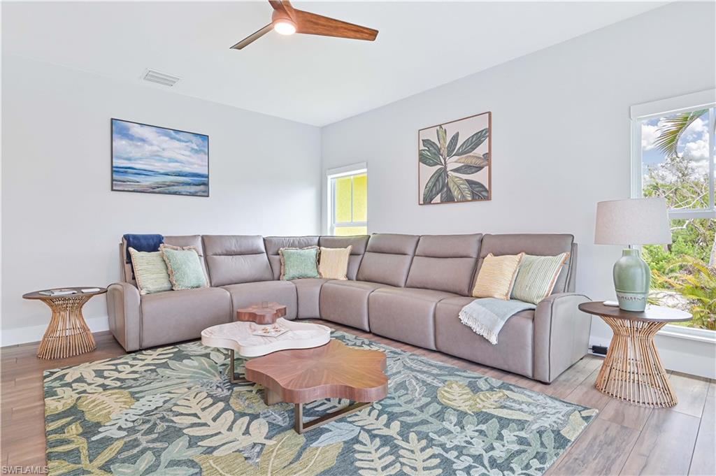 SOUTH CAPERS - Residential