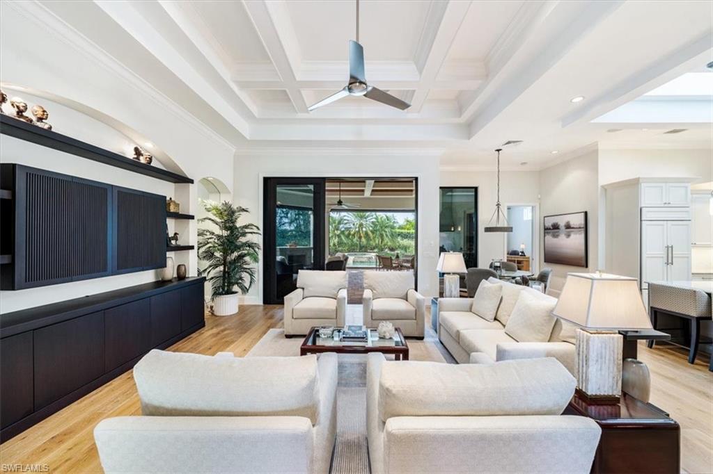 QUAIL WEST - Residential