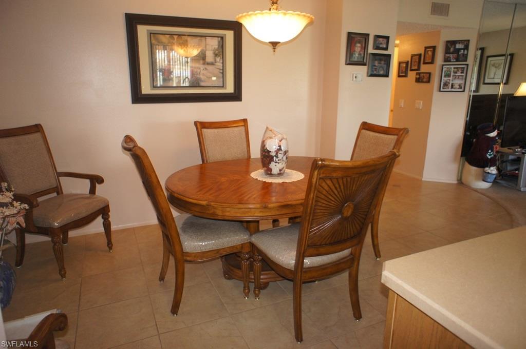 SEVEN LAKES - Residential