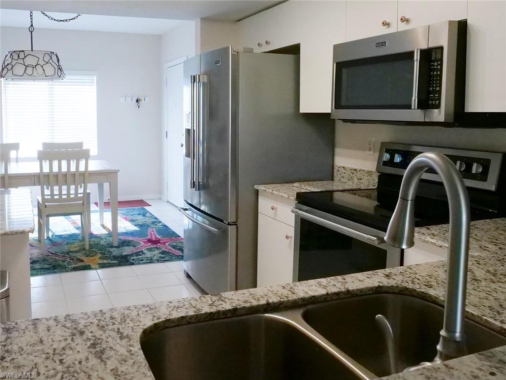 VILLAGES ON LAKE AUGUSTA - Residential