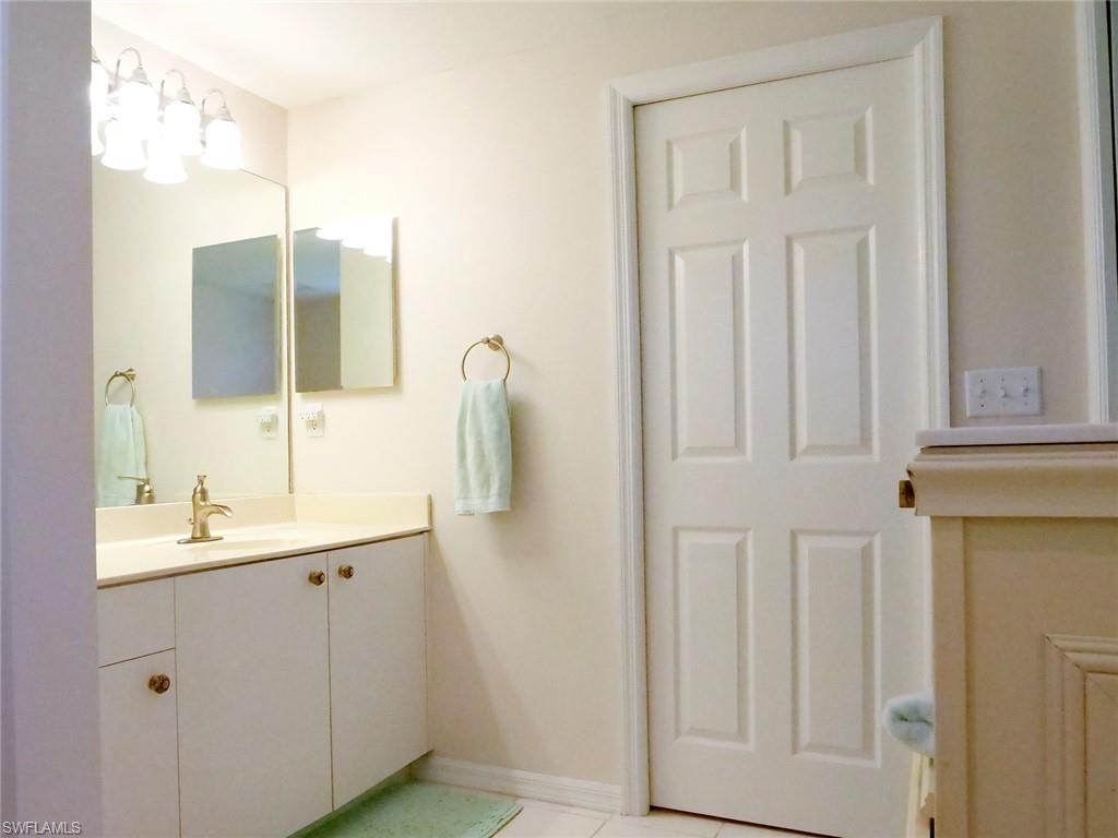 VILLAGES ON LAKE AUGUSTA - Residential