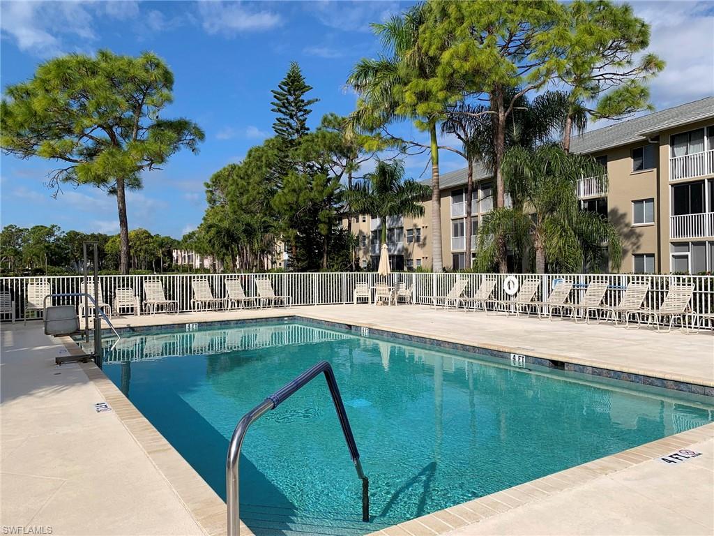 VILLAGES ON LAKE AUGUSTA - Residential