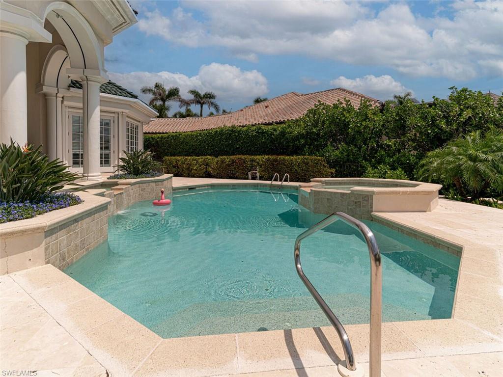 PARK SHORE - Residential