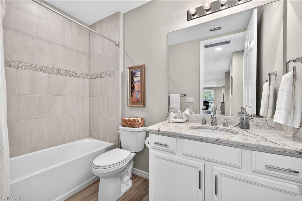 CORAL HARBOR - Residential