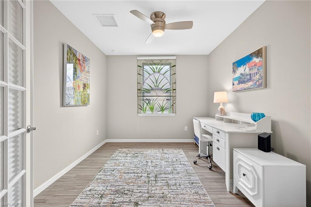 CORAL HARBOR - Residential