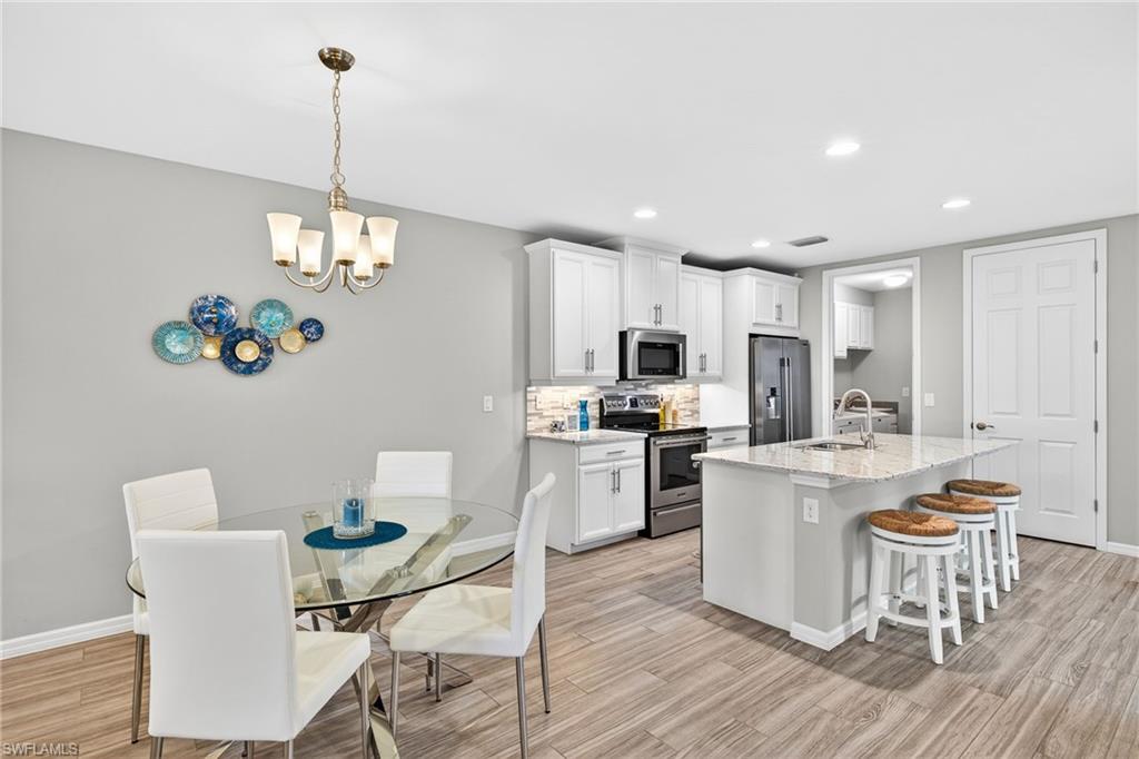 CORAL HARBOR - Residential