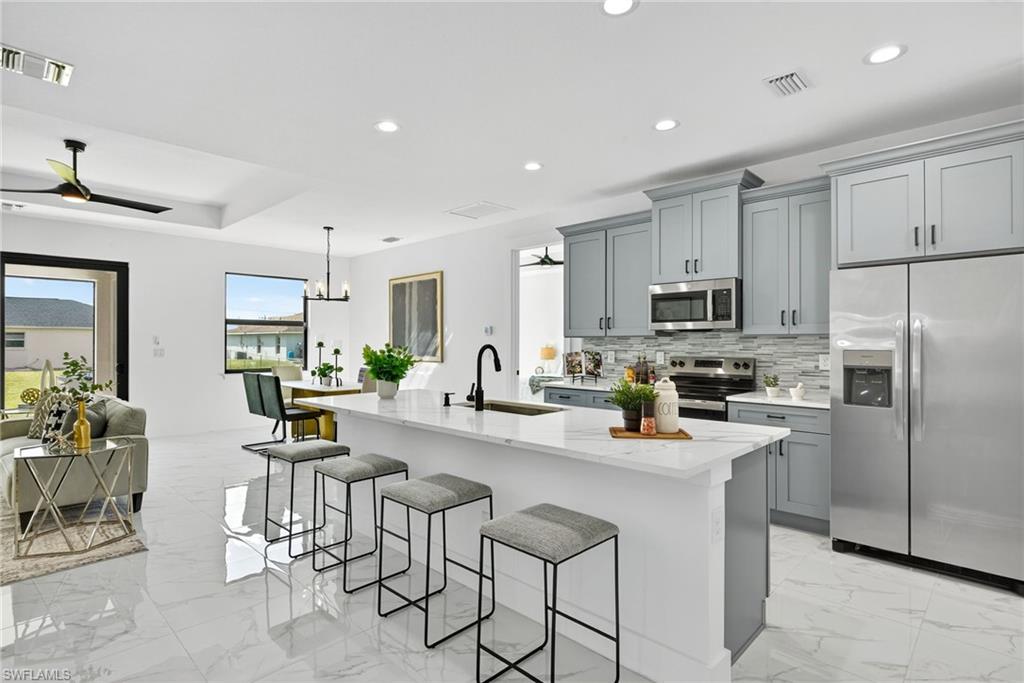 LEHIGH ACRES - Residential