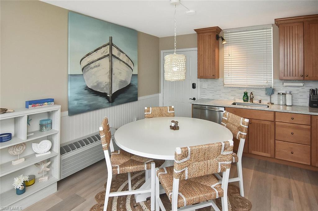 BEACH AND TENNIS CLUB - Residential