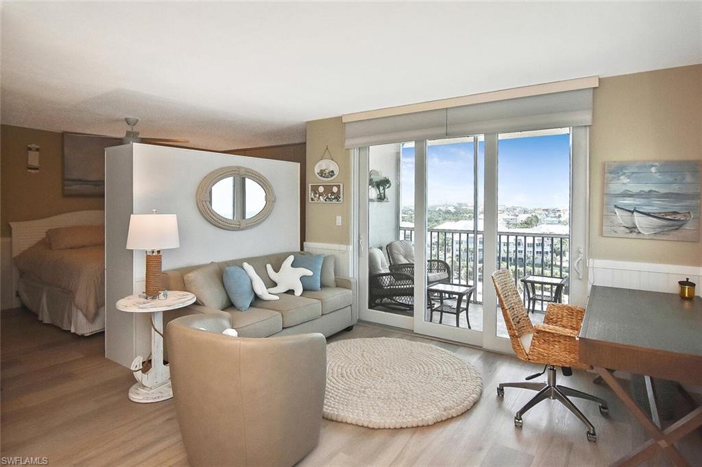 BEACH AND TENNIS CLUB - Residential