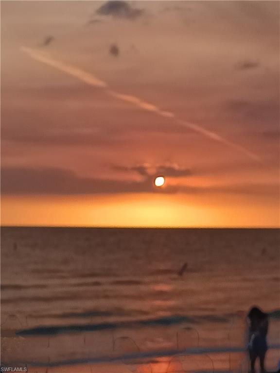 BEACH AND TENNIS CLUB - Residential