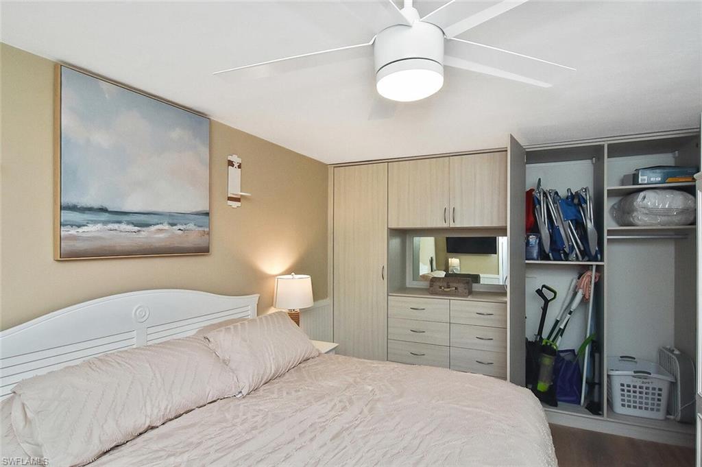 BEACH AND TENNIS CLUB - Residential