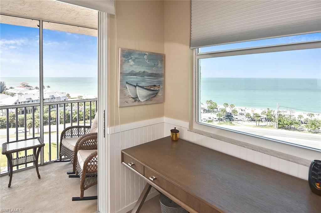 BEACH AND TENNIS CLUB - Residential