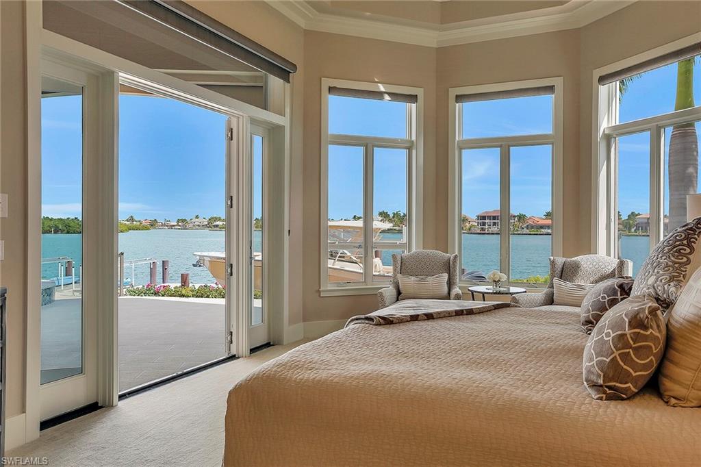 MARCO BEACH - Residential