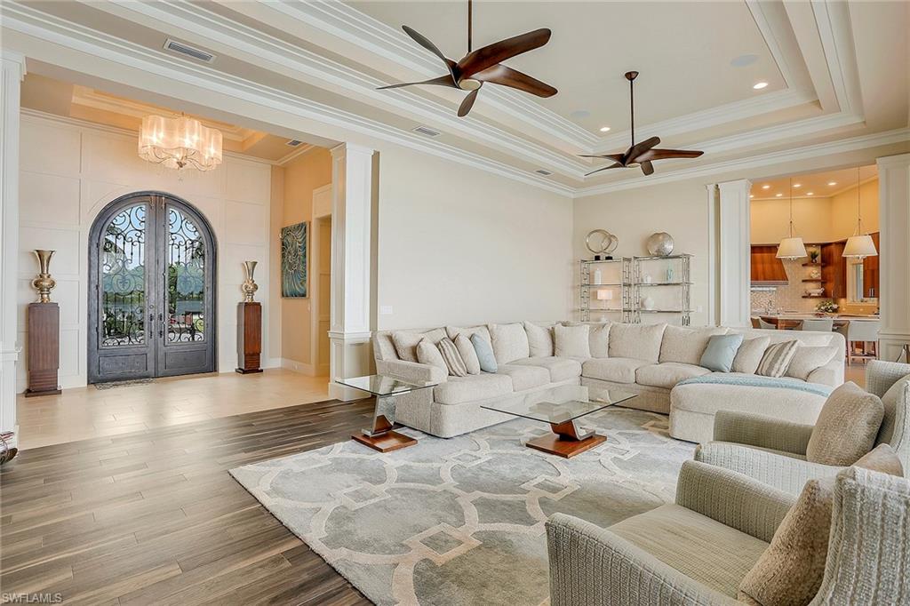 MARCO BEACH - Residential