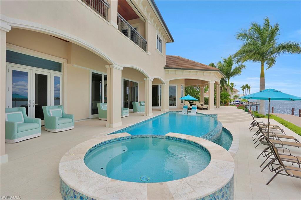 MARCO BEACH - Residential