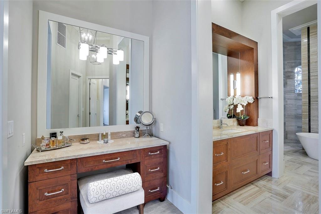 MARCO BEACH - Residential