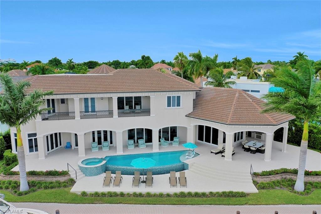 MARCO BEACH - Residential