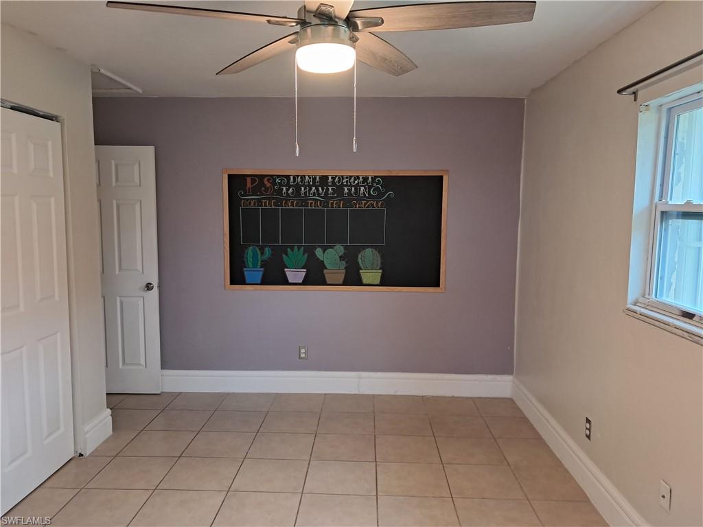 FORT MYERS SHORES - Residential