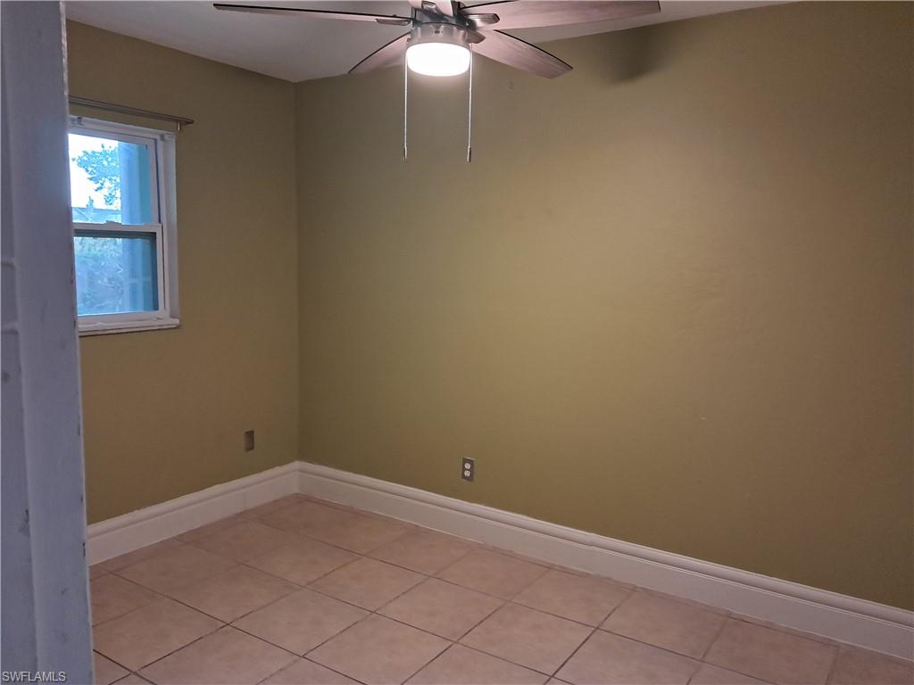 FORT MYERS SHORES - Residential