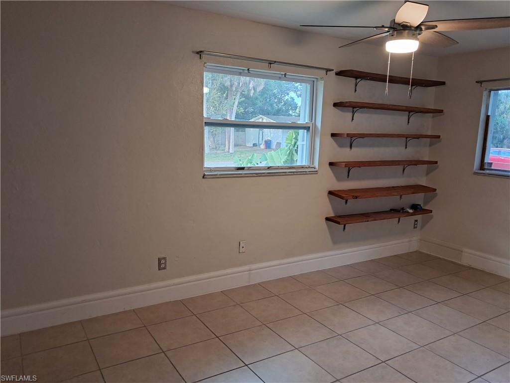 FORT MYERS SHORES - Residential