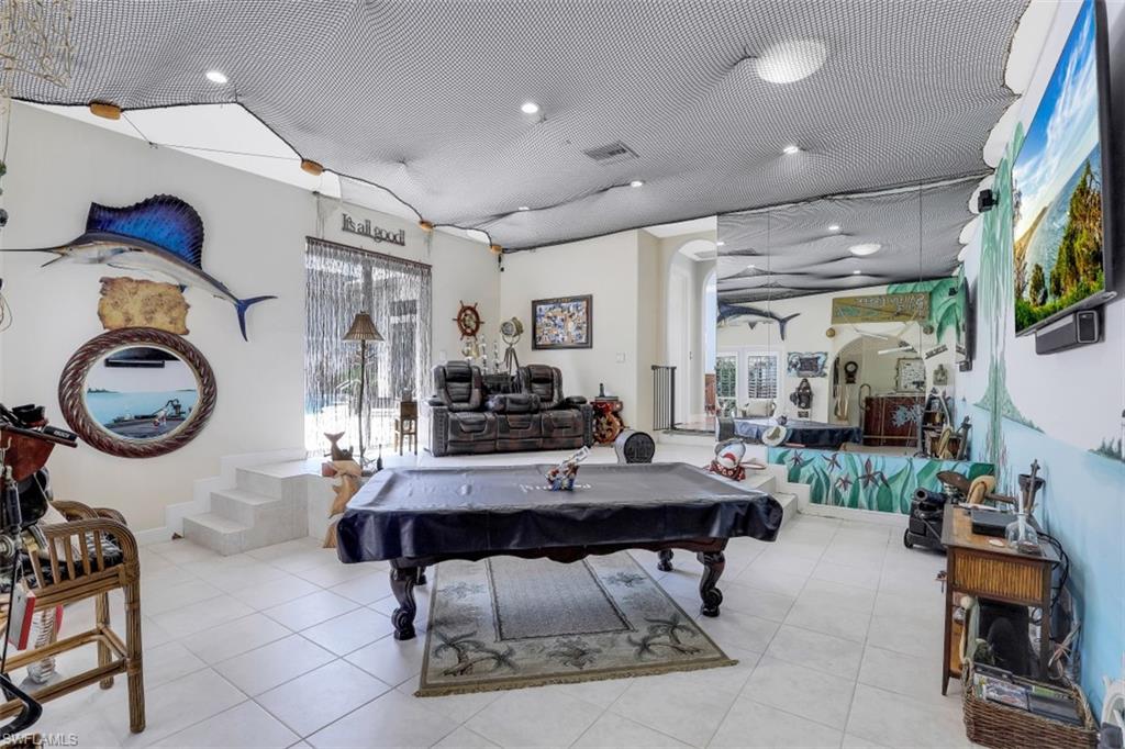 MARCO ISLAND - Residential