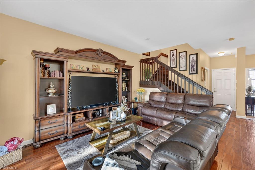 FALLS OF PORTOFINO - Residential