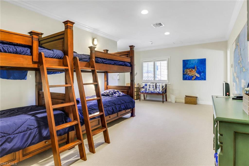 BAY COLONY SHORES - Residential