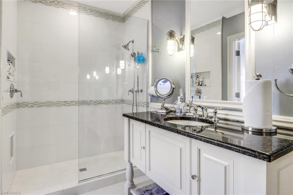 BAY COLONY SHORES - Residential