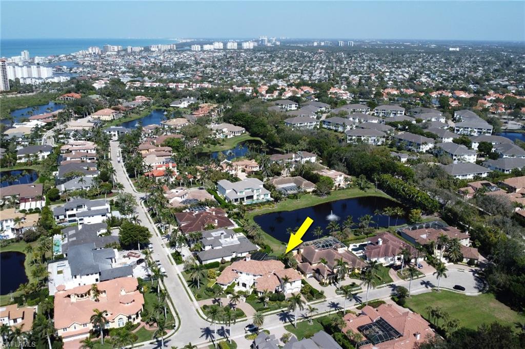 BAY COLONY SHORES - Residential