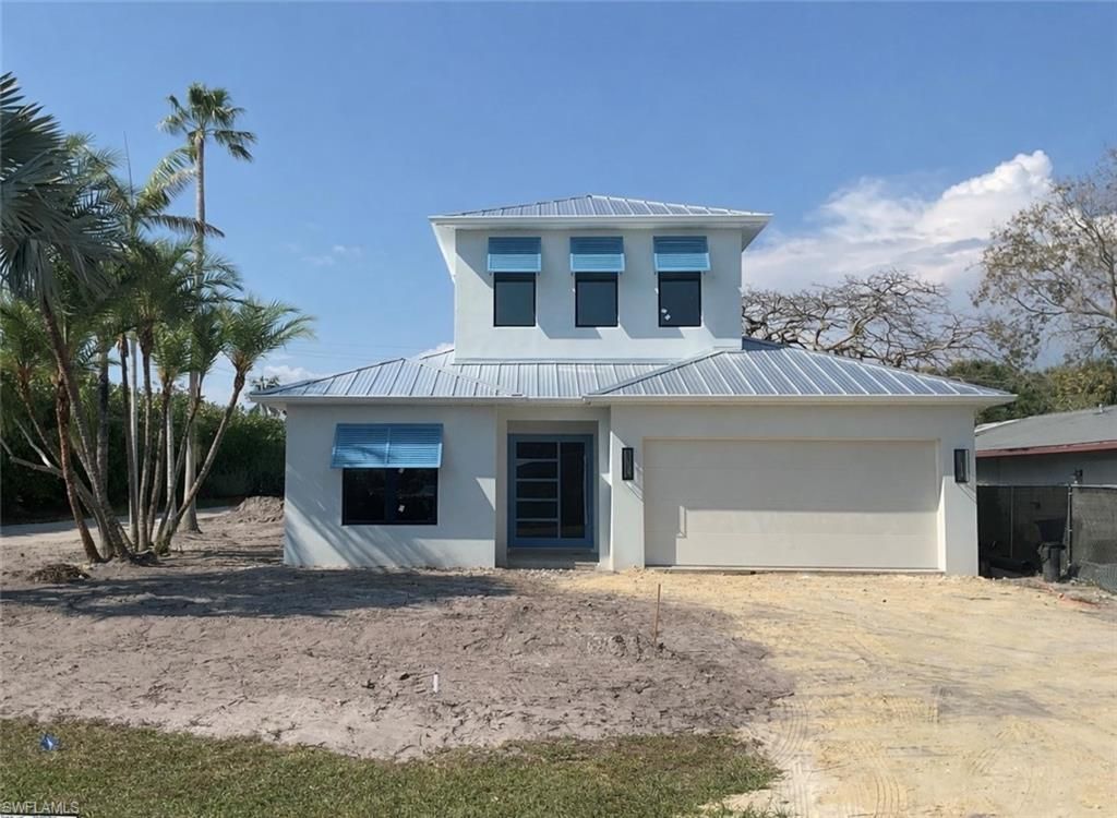 Photo of 1009 29th AVE N, NAPLES, FL 34103 (MLS # 226013360)