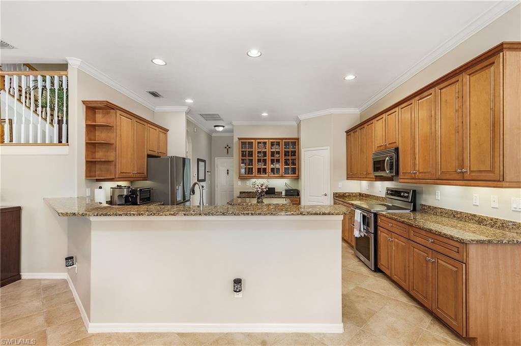 LAUREL LAKES - Residential