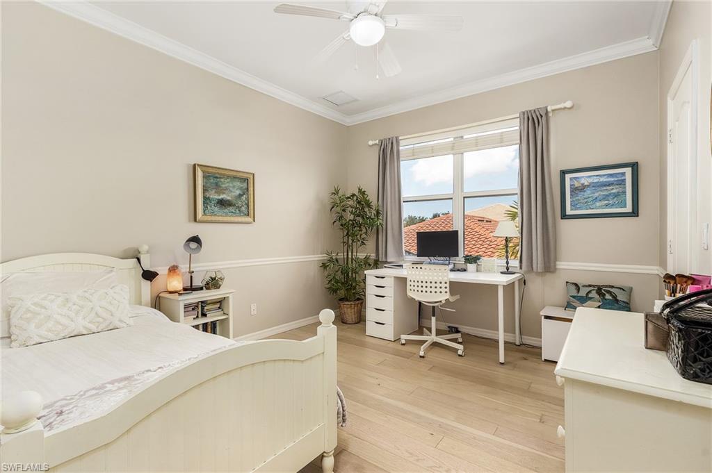 LAUREL LAKES - Residential