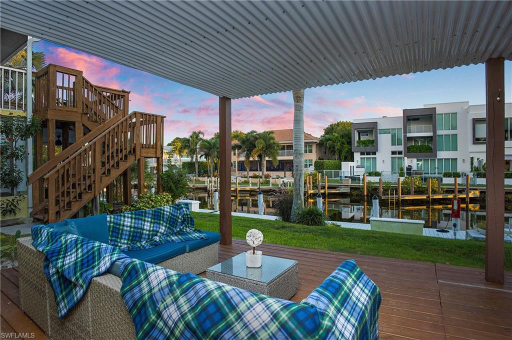 BOATHOUSE - Residential