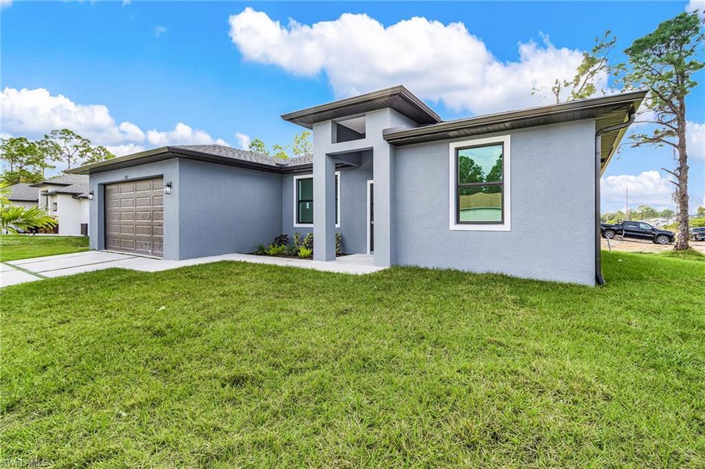 LEHIGH ACRES - Residential