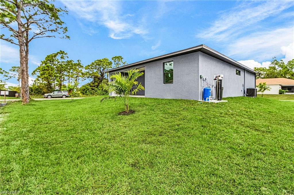 LEHIGH ACRES - Residential