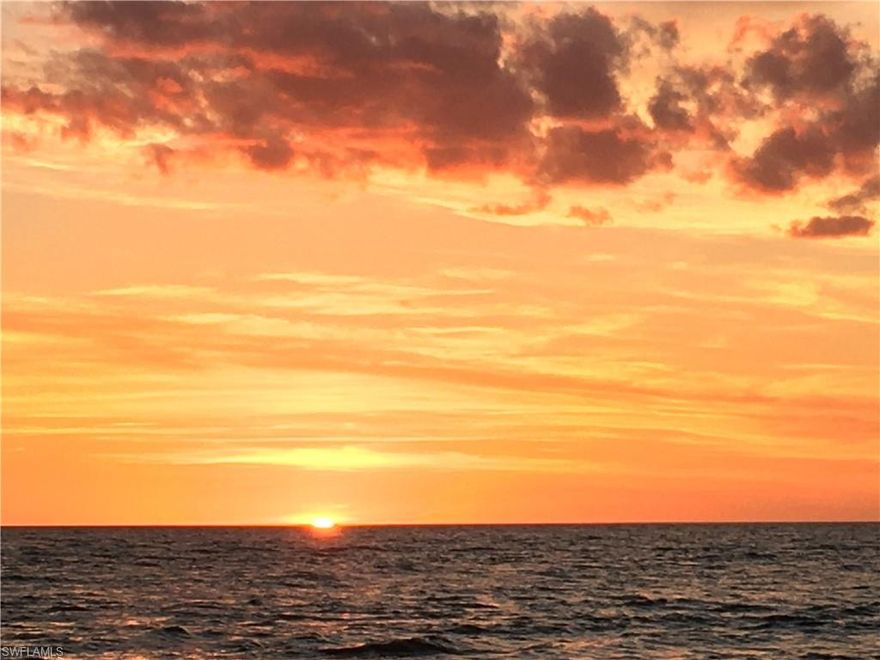 Beautiful studio on Vanderbilt Beach