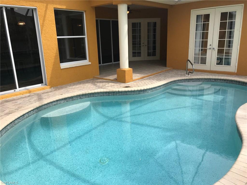 WILLOUGHBY ACRES - Residential