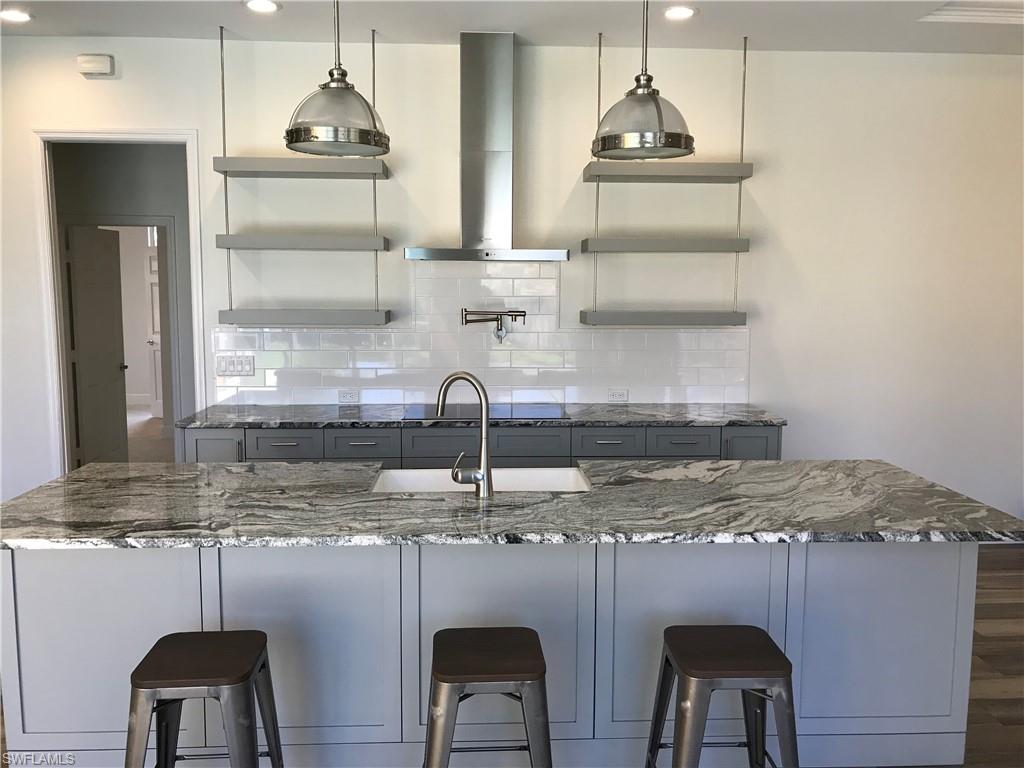 WILLOUGHBY ACRES - Residential