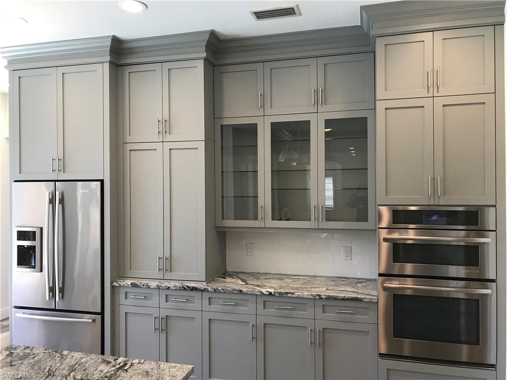 WILLOUGHBY ACRES - Residential