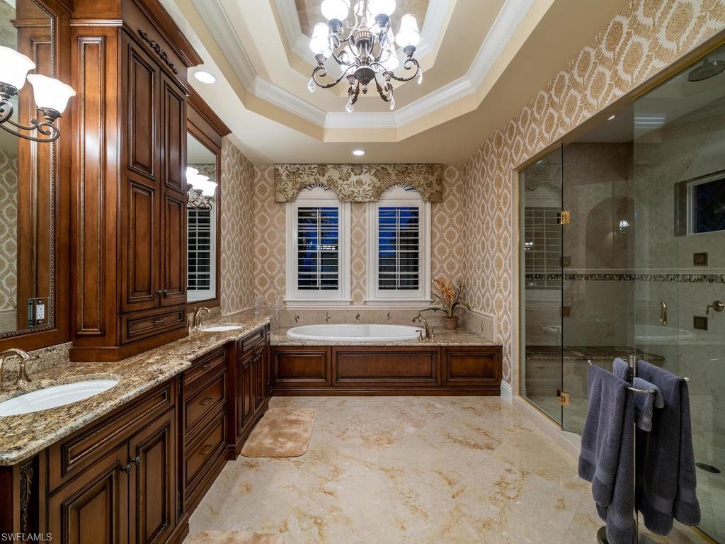 AQUALANE SHORES - Residential