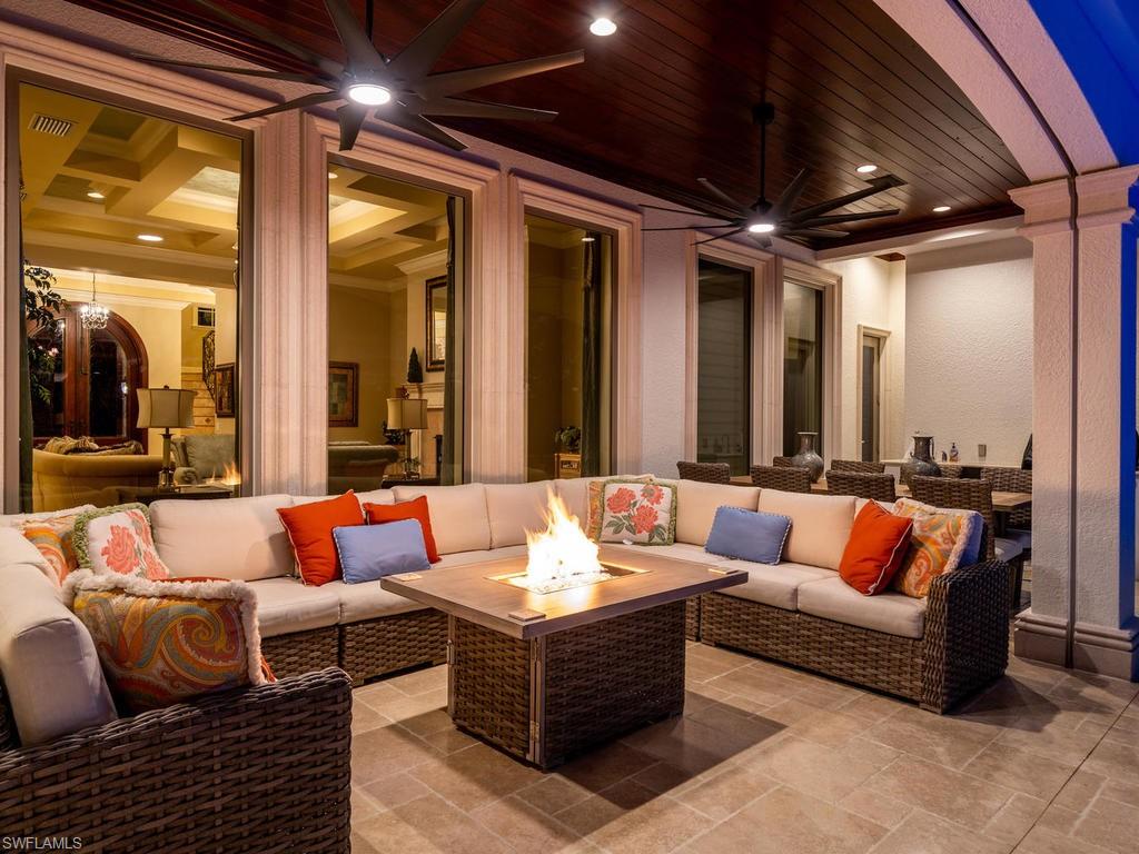 AQUALANE SHORES - Residential