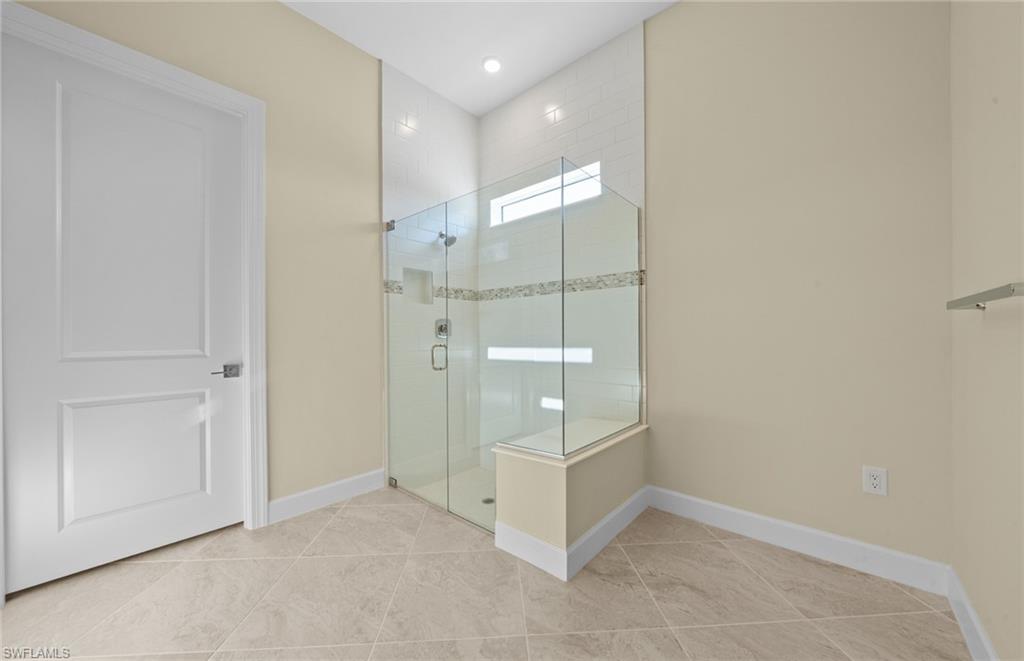 DEL WEBB OAK CREEK - Residential