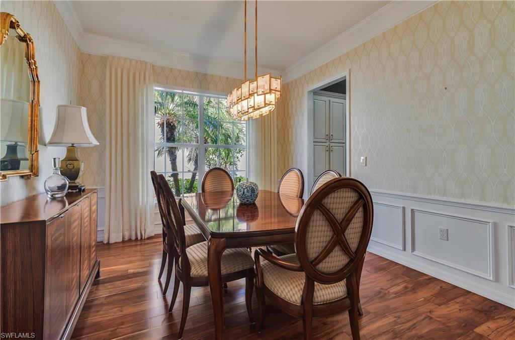 THE LINKS - Residential