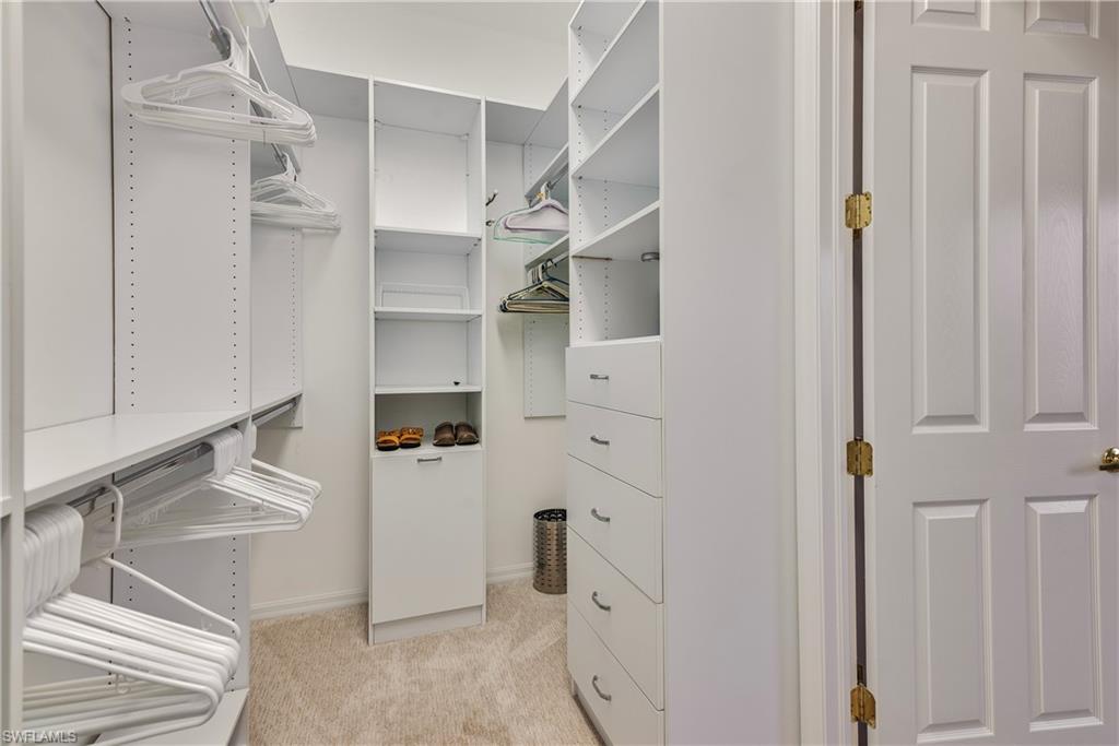 THE LINKS - Residential