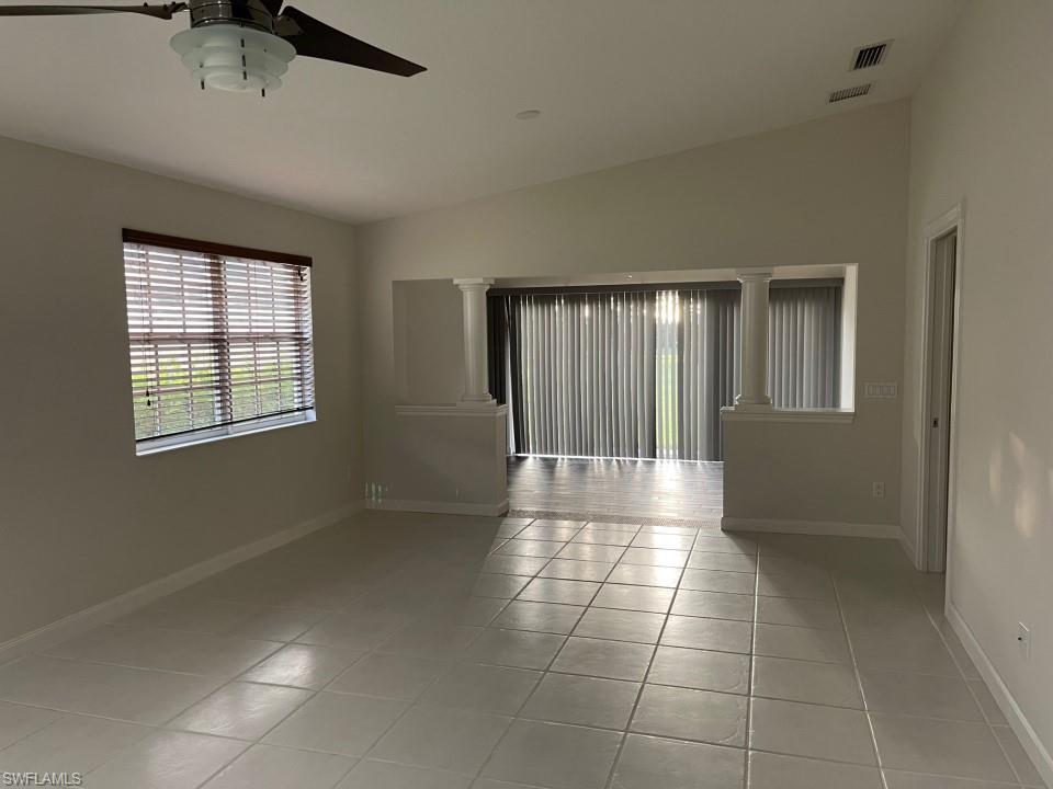 ISLAND WALK - Residential