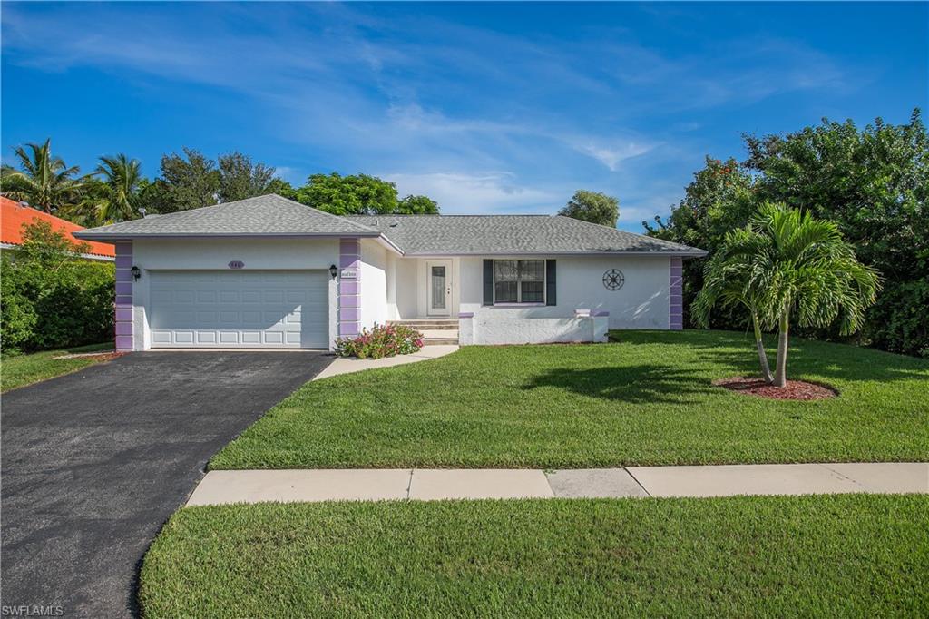 MARCO BEACH - Residential